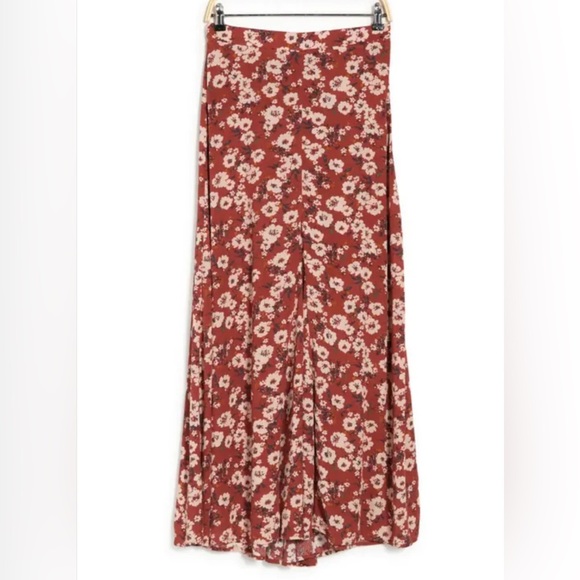 BOBEAU Godet Maxi Skirt In Picante Floral Small - Picture 1 of 4